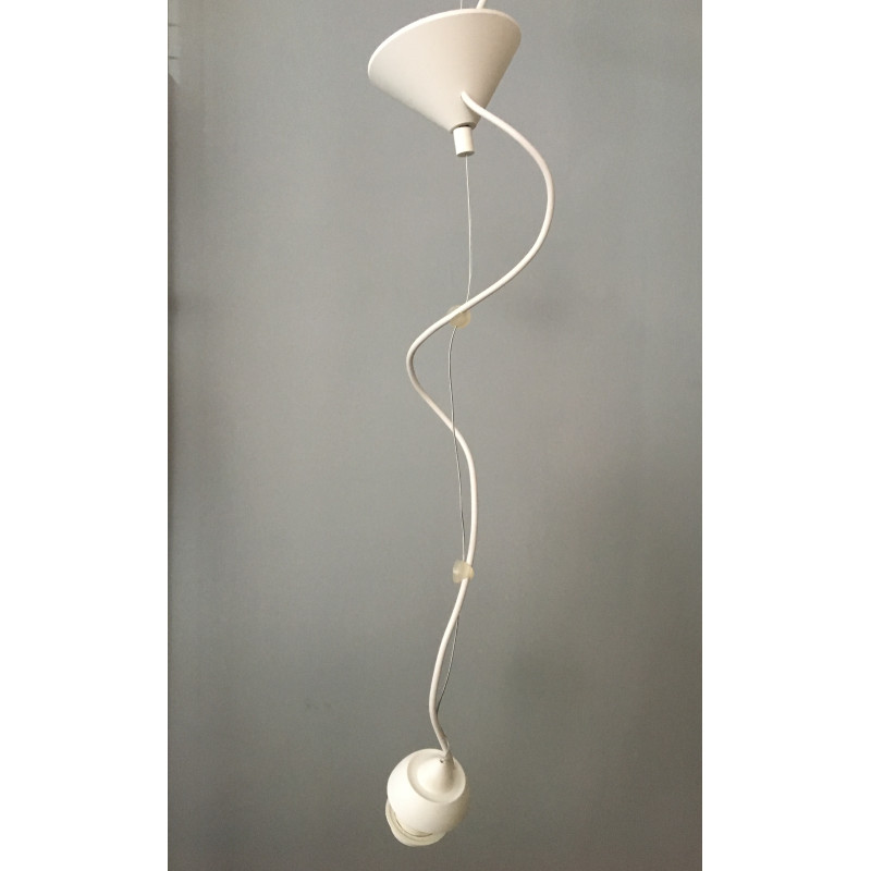 Hanger GOLF E27 with a reinforcing string